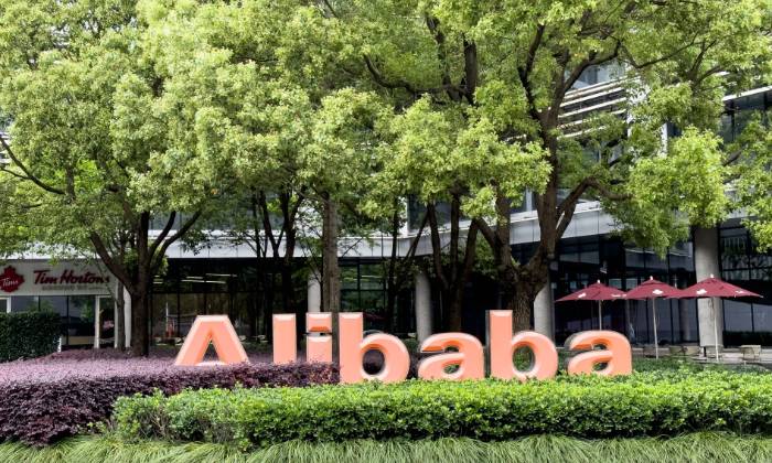 阿里巴巴港股創兩年最大漲幅,AI敘事成最大催化劑!